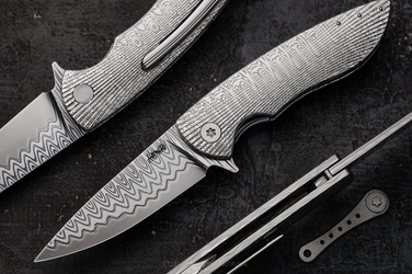 NÓŻ SKŁADANY FOLDER MICRO STING 1 FULL DAMASTEEL DAMACORE HERMAN