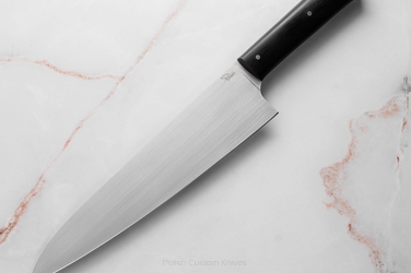 NÓŻ KUCHENNY CHEF 210 37 CZARNY GRAB M390 PABIŚ KNIVES