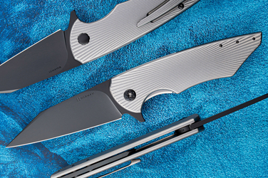 NÓŻ SKŁADANY FOLDER VESPERTILIO #0263 MAGNACUT DLC ( C0076 ) HERMAN KNIVES