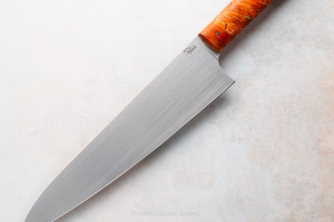 NÓŻ KUCHENNY CHEF 210 40 KLON CZERWONO POMARAŃĆZOWY M390 PABIŚ KNIVES