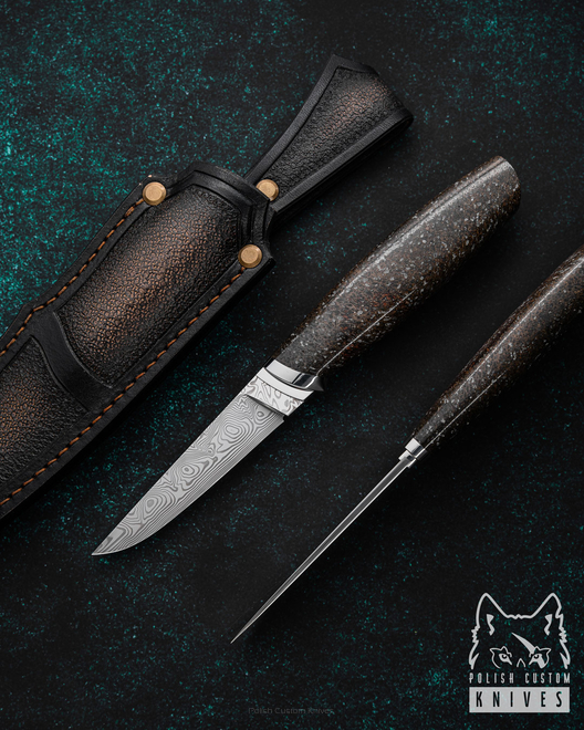 NÓŻ MYŚLIWSKI HUNTER 23 DAMASTEEL FOSSIL  MOOSE