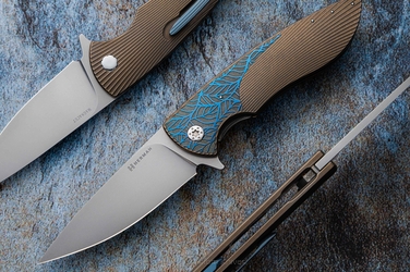 NÓŻ SKŁADANY FOLDER STING #0806 MAGNACUT HERMAN KNIVES