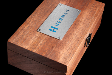 DEDYKOWANE PUDEŁKO DO NOŻA ISHTAR 2 HERMAN KNIVES