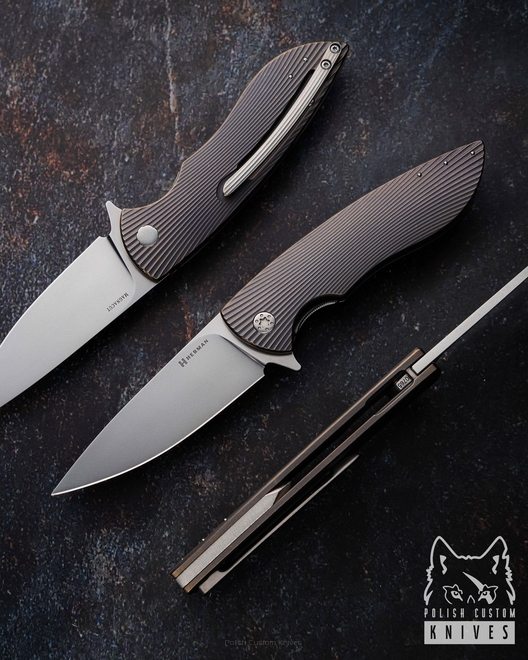 NÓŻ SKŁADANY FOLDER STING #0765 MAGNACUT HERMAN KNIVES