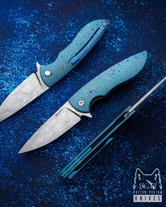 NÓŻ SKŁADANY FOLDER STING #0920 DAMASTEEL BLACK TIMASCUS FULL DRESS HERMAN KNIVES