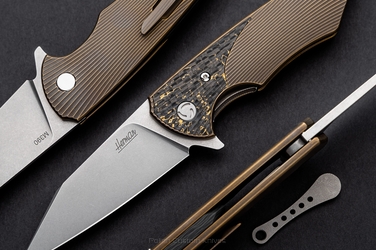 NÓŻ SKŁADANY FOLDER VESPERTILIO 15 M390 HERMAN