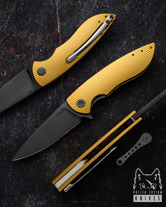 NÓŻ SKŁADANY FOLDER MICRO STING 102 M398 DLC HERMAN KNIVES