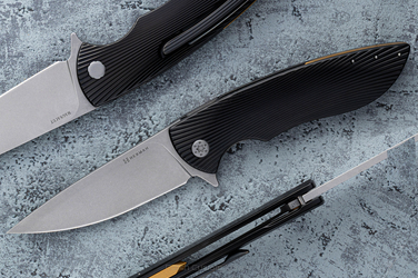 NÓŻ SKŁADANY FOLDER STING #0847 MAGNACUT DLC HERMAN KNIVES