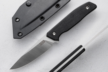 NÓŻ SURVIVALOWY AMBRO 2 1 NC11LV G10 BLACK ZAPAS KNIVES