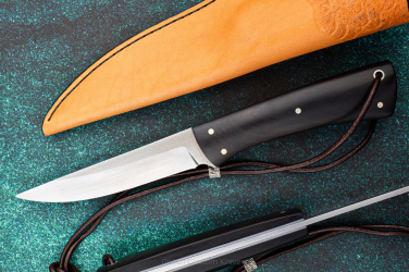 NÓŻ MYŚLIWSKI CZARNUCH 14 K110 HEBAN GARUCHI KNIVES