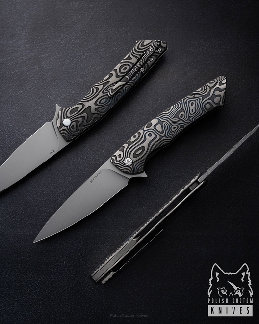 NÓŻ SKŁADANY FOLDER SLIM #0611 M398 NEBULA RIPPLE HERMAN KNIVES