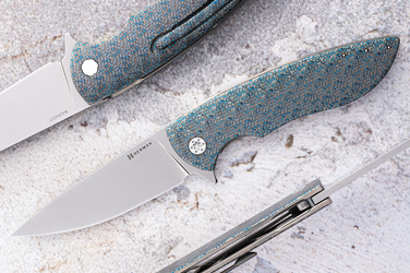 NÓŻ SKŁADANY FOLDER STING #0860 MAGNACUT TESSERACT HERMAN KNIVES