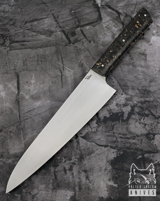 NÓŻ KUCHENNY CHEF 210 57 CARBON W ŻYWICY Z PŁATKAMI ZŁOTA M390 PABIŚ KNIVES