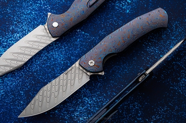 NÓŻ SKŁADANY FOLDER MANTIS #0458 FUTURON FORGE BLACK TIMASCUS FULL DRESS HERMAN KNIVES