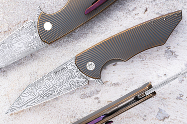 NÓŻ SKŁADANY FOLDER VESPERTILIO #0250 DAMASTEEL HALF DRESS HERMAN KNIVES