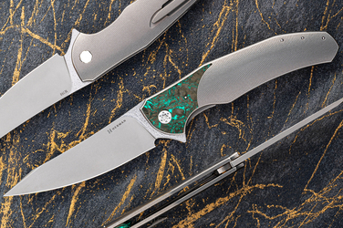 NÓŻ SKŁADANY FOLDER ISHTAR #0790 M390 HERMAN KNIVES