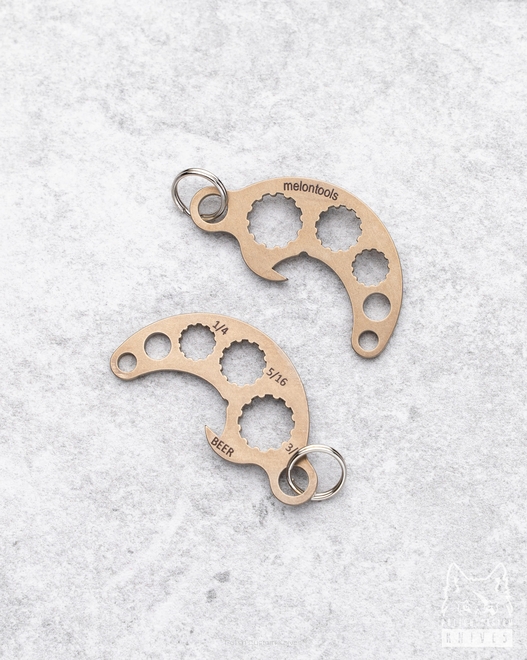 GIANT ARMADILLO IMPERIAL CALOWY MULTITOOL MELONTOOLS