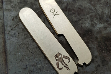 Okładziny do scyzoryka Victorinox 91mm  Mandalorian Mosiądz