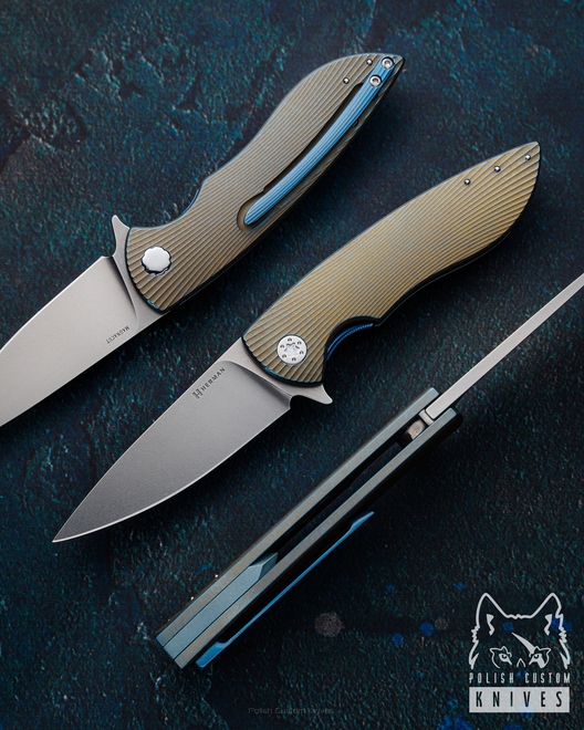 NÓŻ SKŁADANY FOLDER MICRO STING 240 MAGNACUT HERMAN KNIVES
