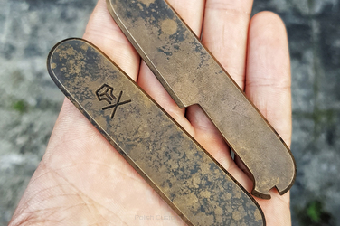 Okładziny do scyzoryka Victorinox 91mm "Neo Jolly Roger" 132