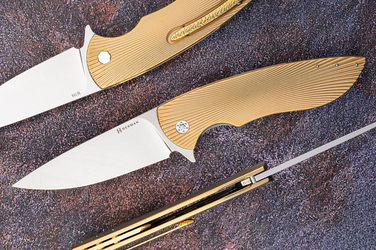 NÓŻ SKŁADANY FOLDER BIG STING #0019 M398 HERMAN KNIVES