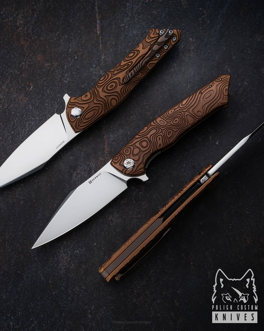 NÓŻ SKŁADANY FOLDER BEE #0279 MAGNACUT NEBULA RIPPLE HERMAN KNIVES