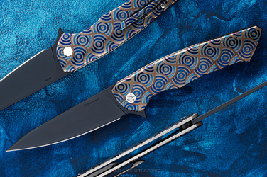 NÓŻ SKŁADANY FOLDER SLIM #0559 M398 CHRONO CIRCLE ( C0051 ) HERMAN KNIVES
