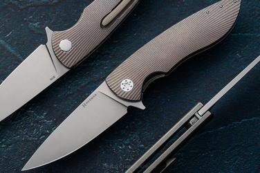 NÓŻ SKŁADANY FOLDER MICRO STING 317 M390 HERMAN KNIVES