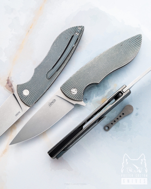 NÓŻ SKŁADANY FOLDER STING 51 M390 HERMAN