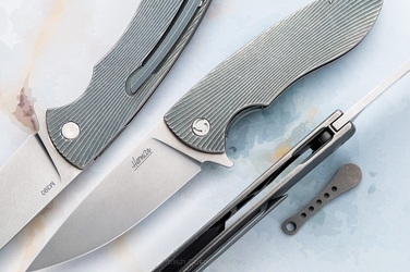 NÓŻ SKŁADANY FOLDER STING 51 M390 HERMAN