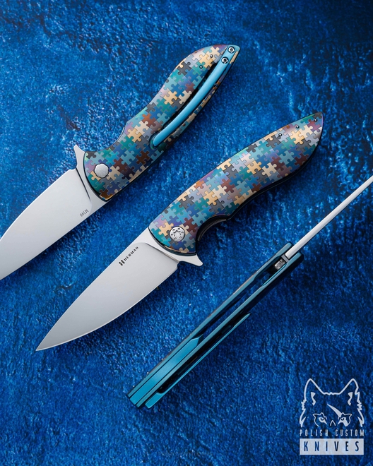 NÓŻ SKŁADANY FOLDER STING #0698 M390 PUZZLE HERMAN KNIVES