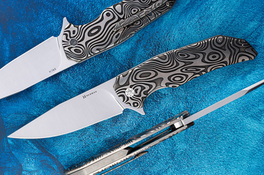 NÓŻ SKŁADANY FOLDER  DRAGONFLY #0546 RWL34 NEBULA RIPPLE ( C0066 ) HERMAN KNIVES